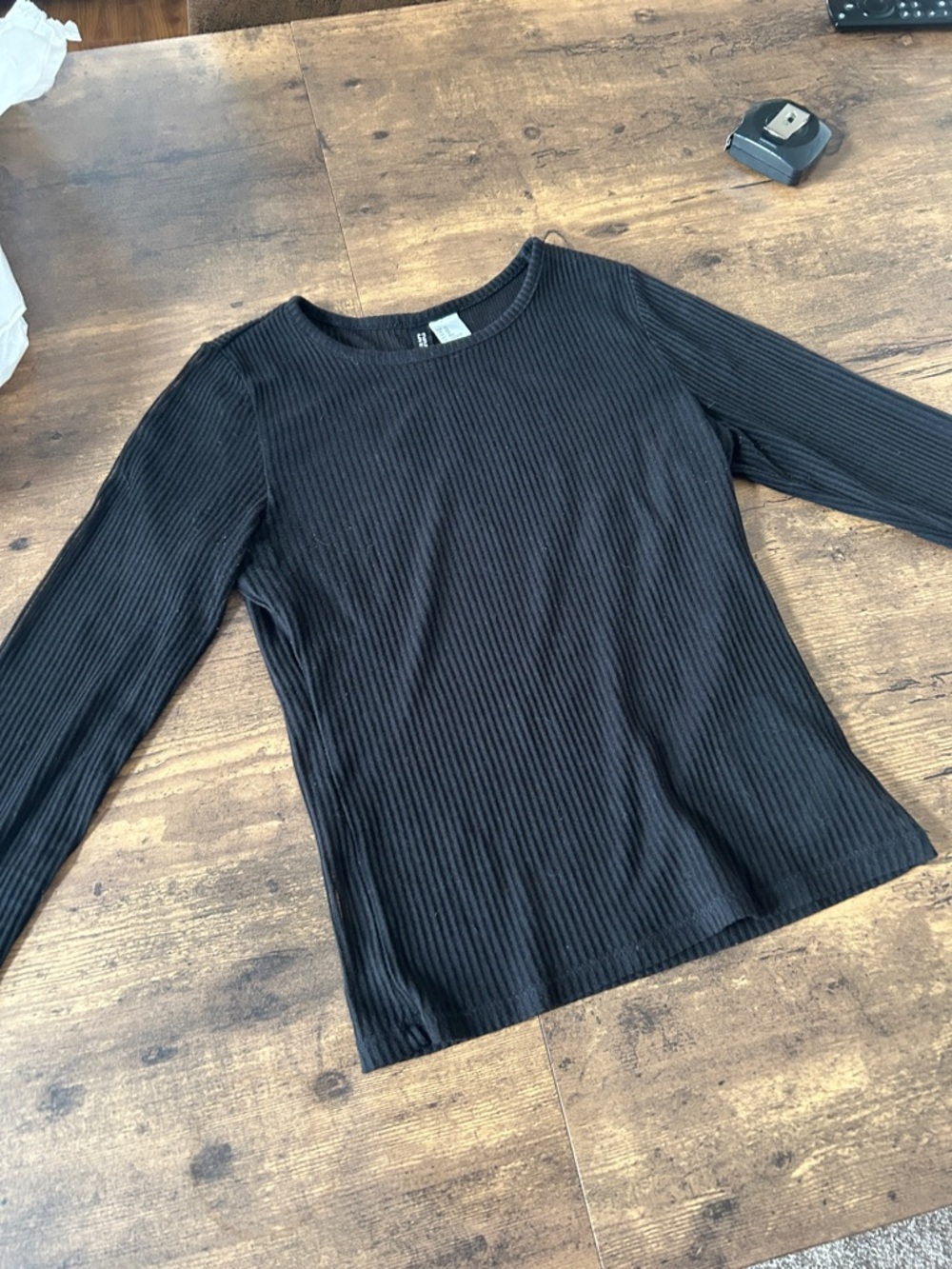 See through Black Ribbed Tank Top with Scoop Neck - Picture 2 of 4